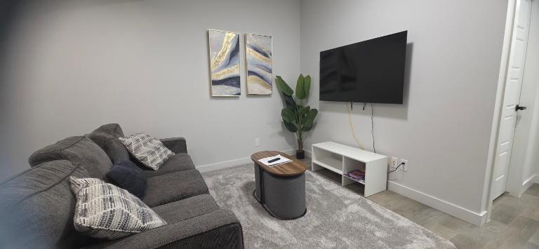 Modern 2BR Suite in Seton, Calgary - B&B Calgary