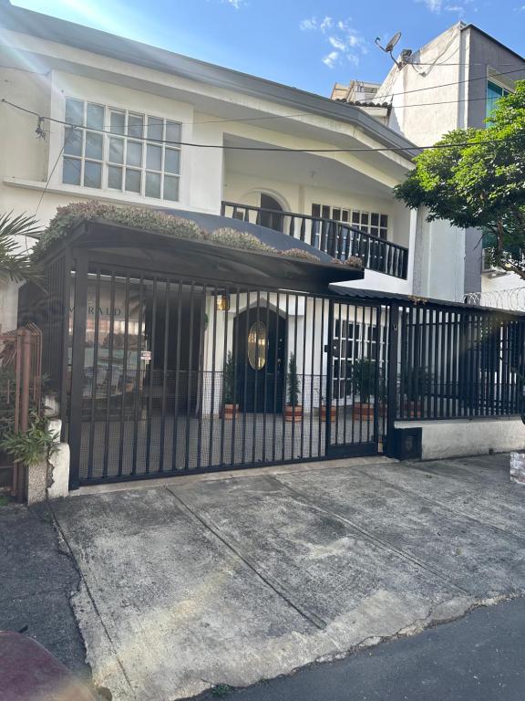Emerald house - Bed and Breakfast Cali