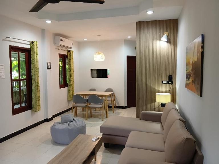 2BR Villa near Bangtao beach , Tesco & MMA - Chambres d'hôtes Bang Tao Beach