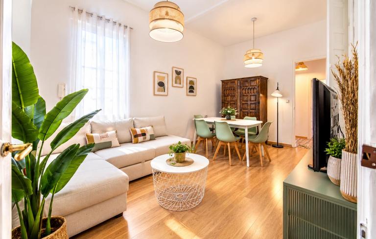Apartment Mosaic Giralda - Bed and Breakfast Sevilla