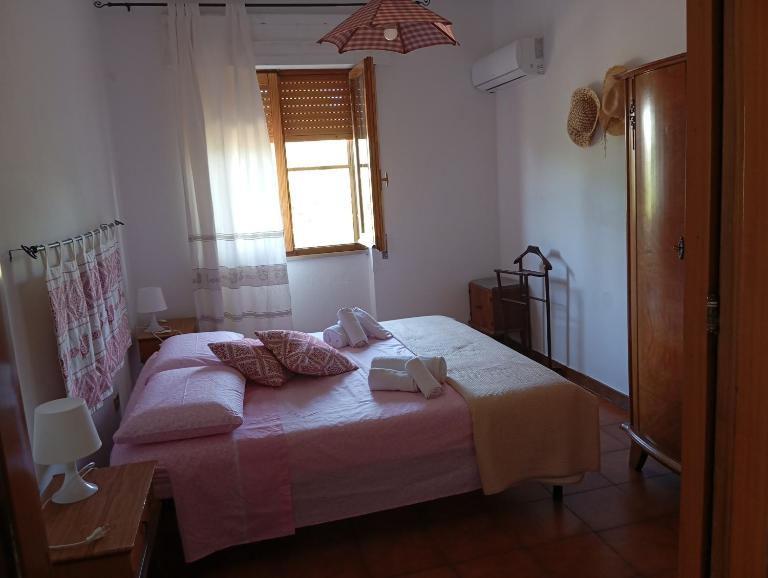 Sa domu de Peppinu - Bed and Breakfast Carbonia