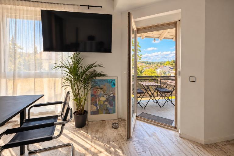 Maisonette mit Balkon & Parkplatz nahe Schweizer Grenze - B&B Küssaberg