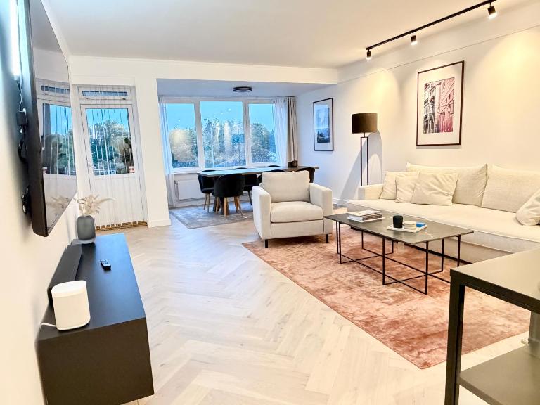 Modern flat overlooking Oslo - B&B Oslo