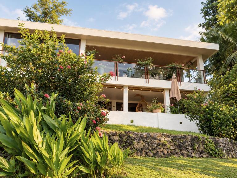 Coibahouse Ocean Front Eco-Stay - Bed and Breakfast Santa Catalina