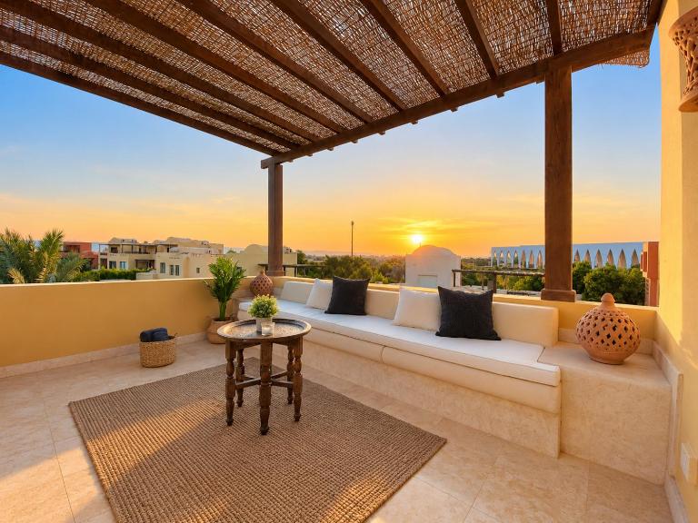 Stylish Townhouse, Pool, Rooftop, South Marina El Gouna - Bed and Breakfast El Gouna