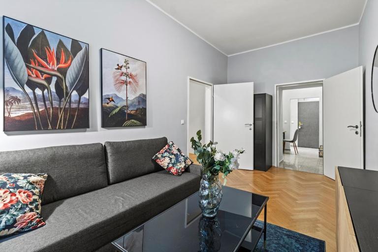 Modern 1BR I 2 Queen Beds I Near Center - Bed and Breakfast Wenen