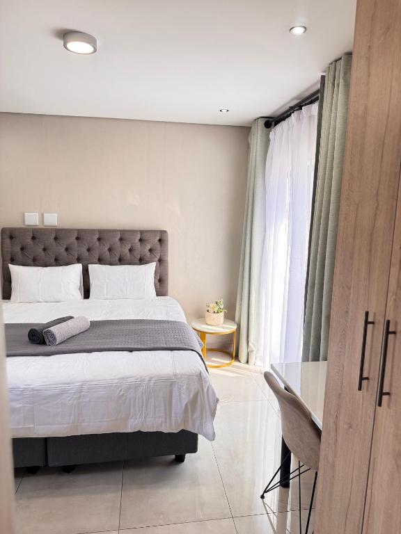 The Velvet House - B&B Secunda