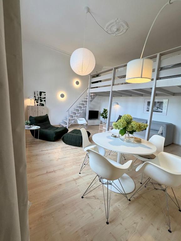 TRAUM Altbau Briller Viertel KÖLN DF Nähe - Ferienwohnung Wuppertal