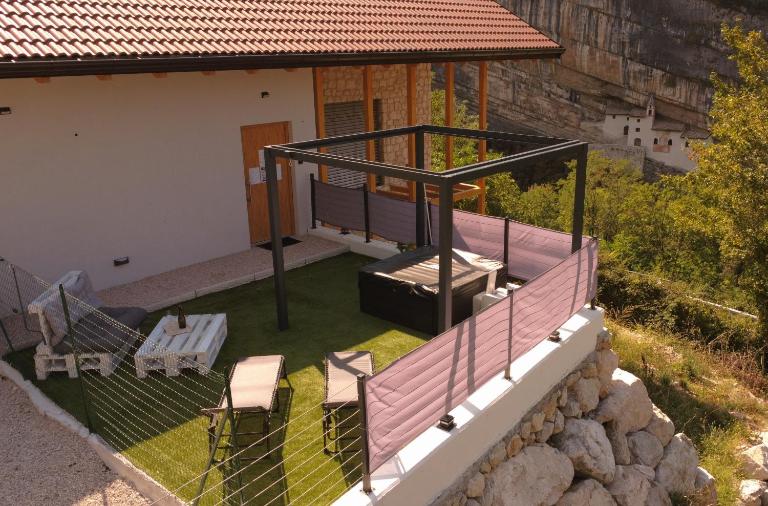Mansarda Vista Eremo di San Colombano - Bed and Breakfast Rovereto