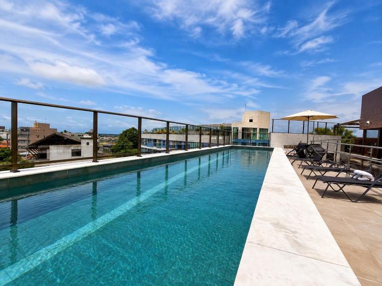 Season Flat com Varanda,Piscina Rooftop - A 1min do Centro e das Piscinas Naturais - B&B Puerto de Gallinas