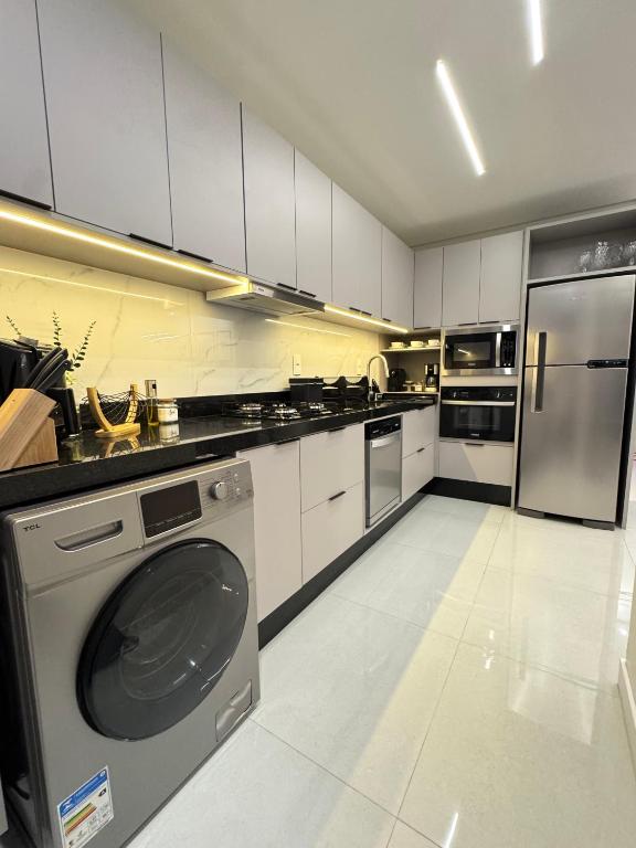 Apartamento Moderno e Aconchegante 350m da Praia - Bed and Breakfast Itapema
