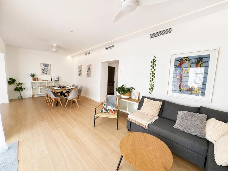 Living Murcia-Modern 3BR House with Terrace - B&B Murcia
