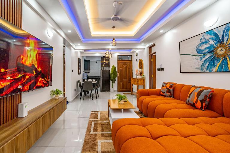 SeyniKe Radium Nyali 3BR Pool, AC Beach 15 Min - Chambres d'hôtes Mombasa