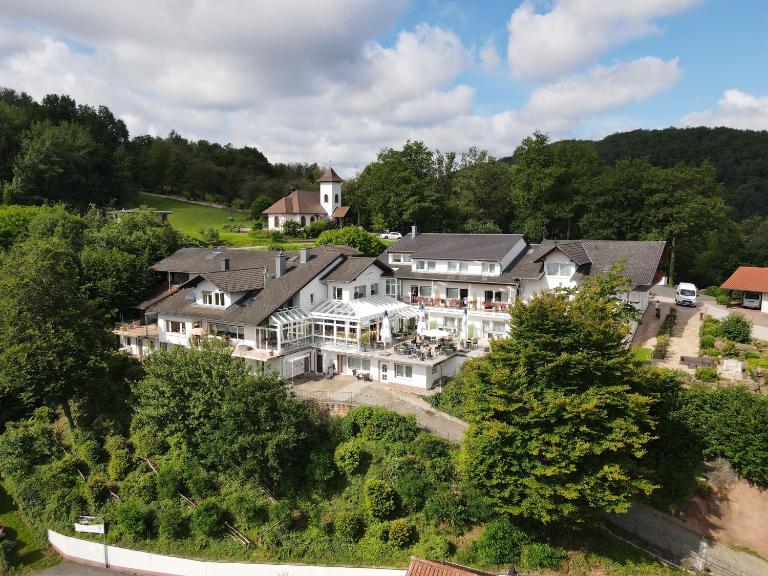 Pension Bergterrasse - Chambres d'hôtes Annweiler am Trifels