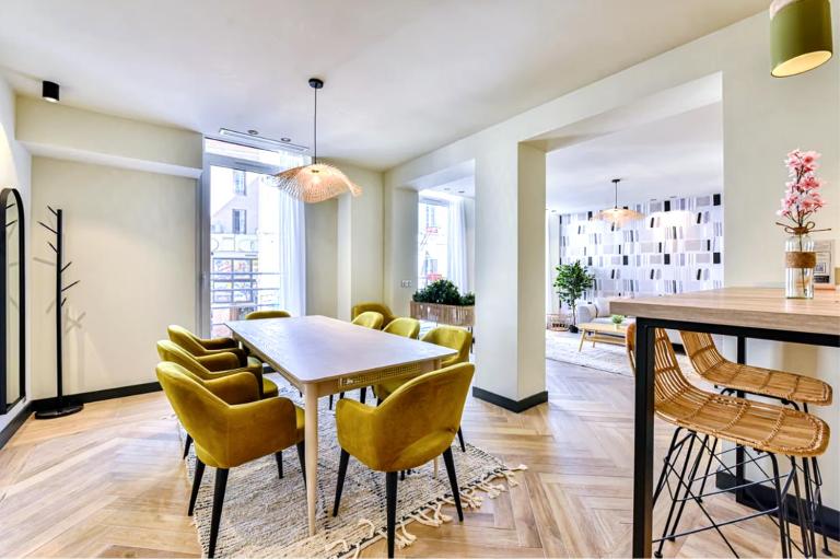 Living above Vienna - B&B Vienna