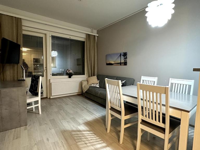Quality Apt in the City Center For 5 - BRAND NEW - Ferienwohnung Rovaniemi