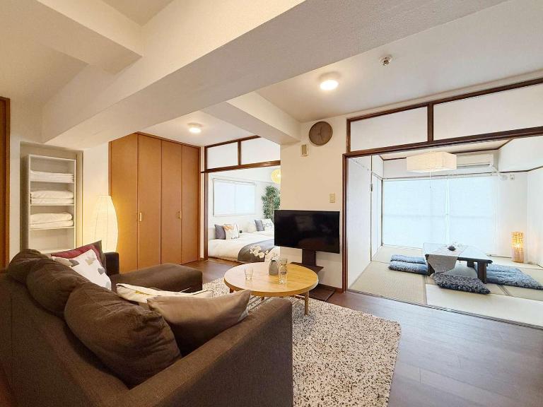 Mitao bld - 2 Bedroom Apt 4mins to PeacePark for 9ppl - B&B Hiroshima