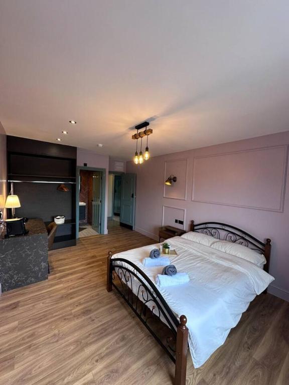 Modern En Suite Room in Palmers Green Room 1 - B&B Southgate