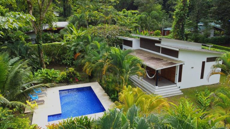 Tres Lodge Villa - Shared Pool - Natural Setting - B&B Cocles
