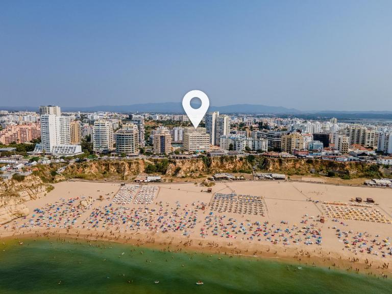 Charming Apartment on the beach - B&B Portimão