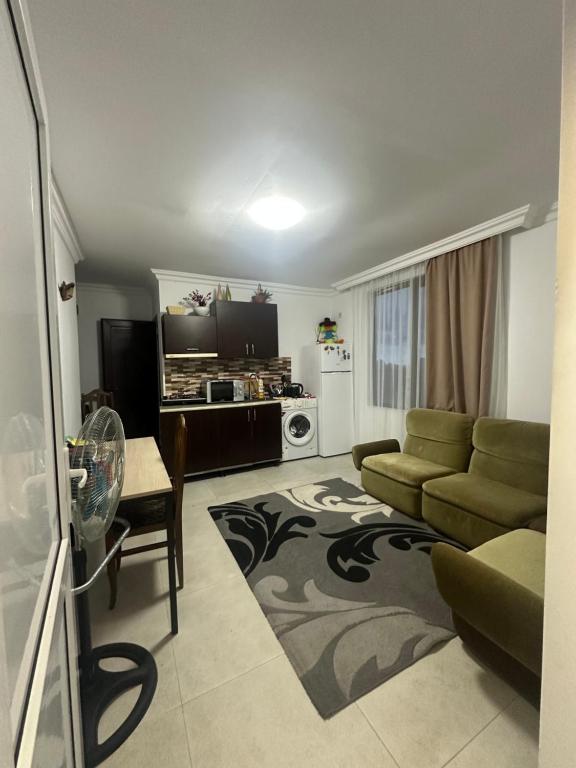 Nita House - Ferienwohnung Batumi
