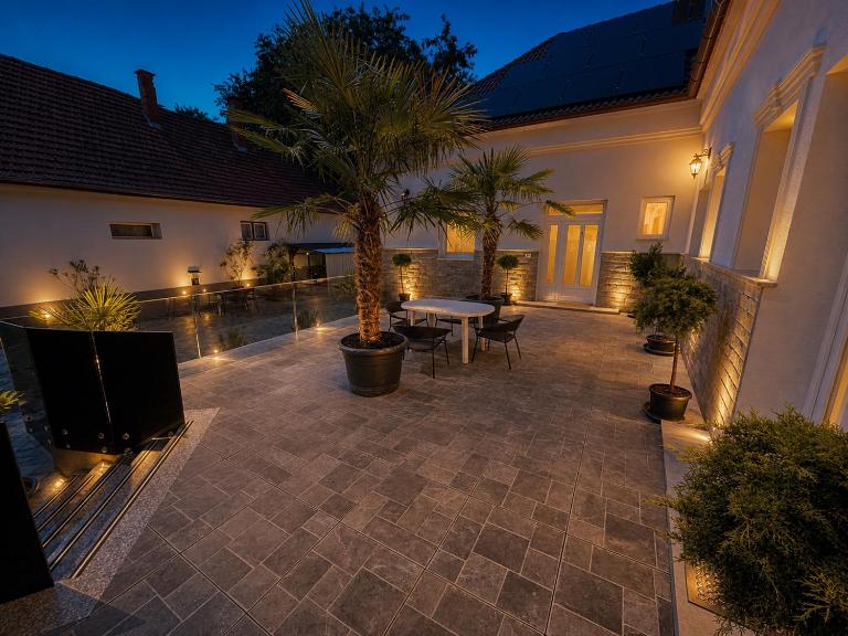 Árpád-ház Apartman - B&B Kiskunhalas