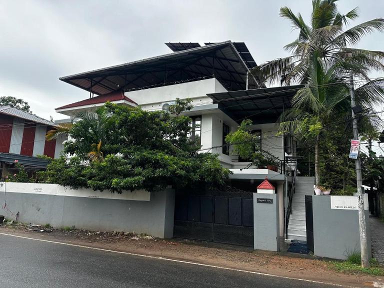 Rayyan's Homestay - B&B Alappuzha