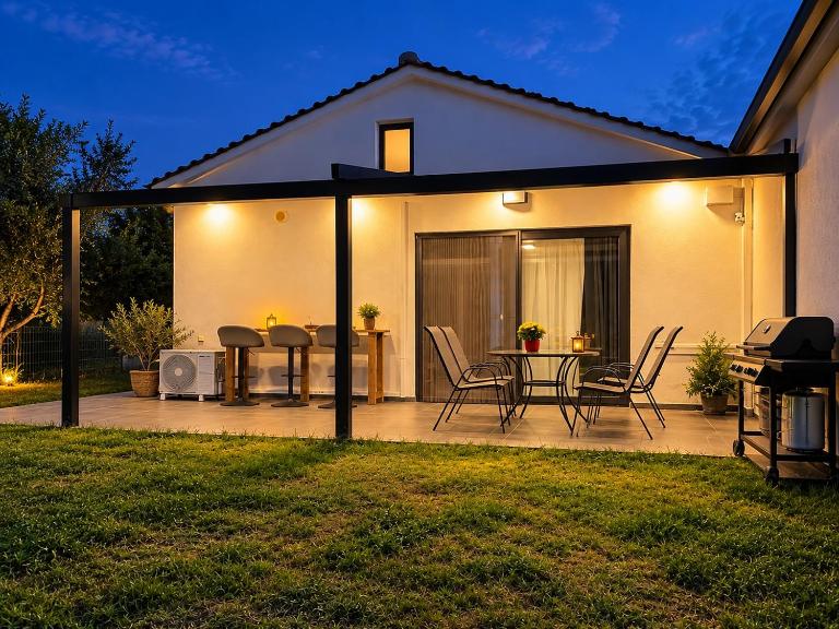 Oliva Retreat Fourka - Bed and Breakfast Skála Foúrkas