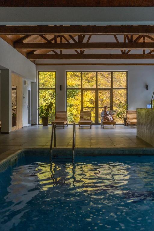 Lisine Lepo Mesto Guesthouse & Spa - B&B Strmosten