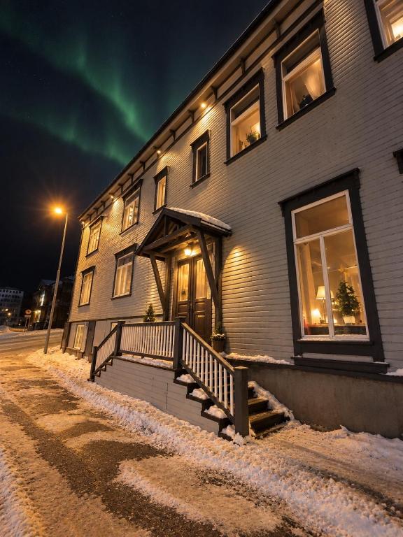 cozy city center apartment for 3 pepole - B&B Tromsø