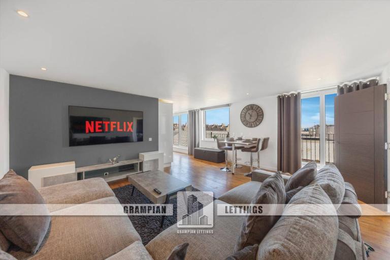 Mearns Street Penthouse - Grampian Lettings Ltd - B&B Aberdeen