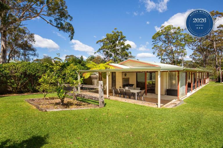 Callala Calm Pet Friendly 5 Mins Walk to Beach - B&B Callala Bay