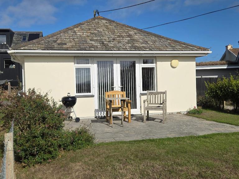 Freefolk Cottage - Bed and Breakfast Wadebridge