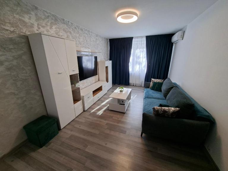 Ca la tine acasa - B&B Pariseşti