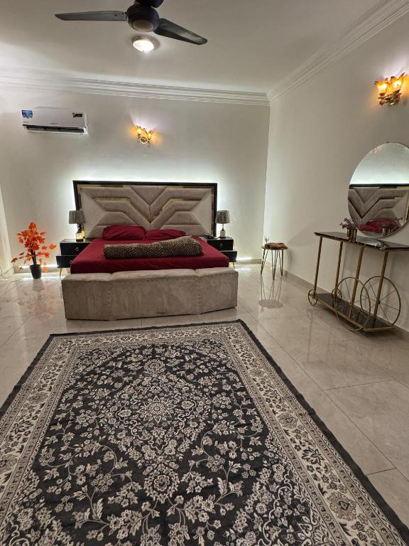Aroma Palace Dha - B&B Karachi