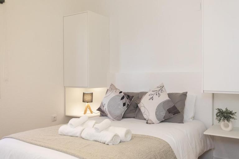 Casa Serafina VP1 by Rent-a-key - Bed and Breakfast Porto Moniz