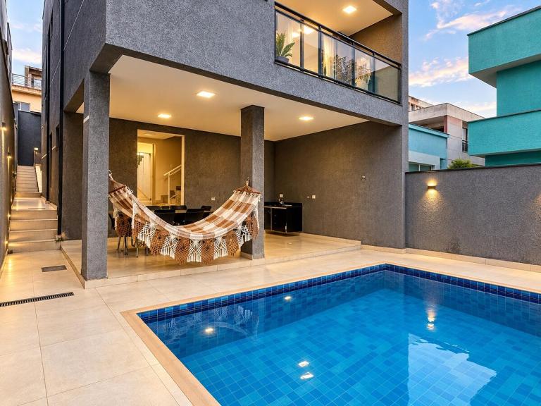 Casa Premium com Pisina 3 dormitorios com Suíte - B&B Cajamar