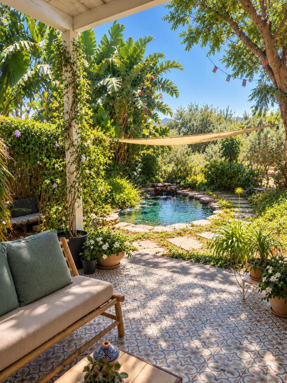 Home for Air -- 9 minutes from sea of Galilee - Bed and Breakfast Giv‘at Yo’av