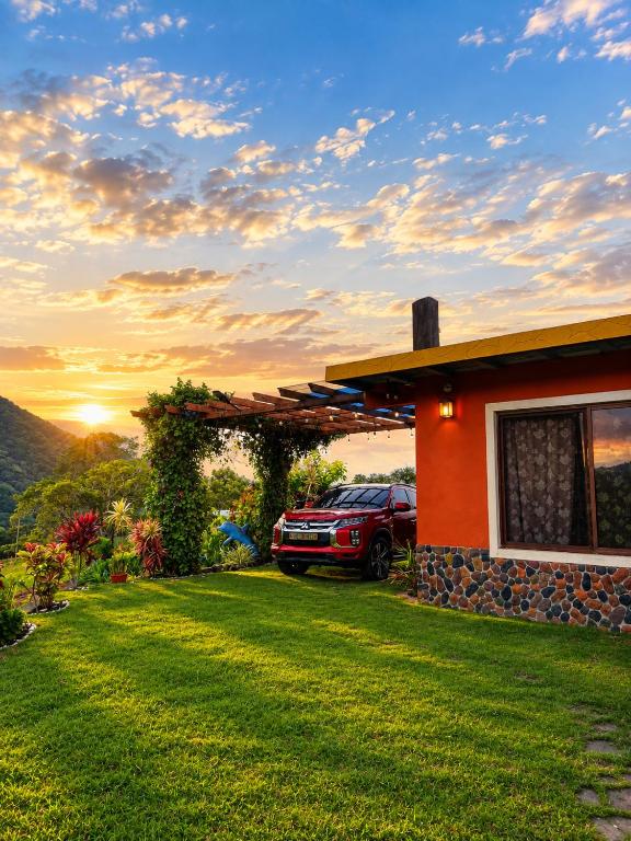 Romántico Refugio de Montaña - Vista, Starlink & Relax - B&B San Carlos