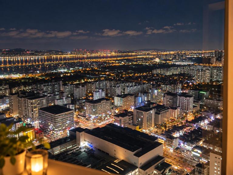 Sky lounge with Han River view, Ilsan Lake Park, KINTEX, Goyang Sports Complex, Gimpo Airport- Landmark Stay in Ilsan - B&B Goyang-si