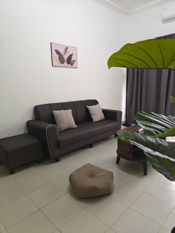 Comfy Palm Court Sekilau Kuantan 3 Bedroom 8 pax - B&B Kuantan