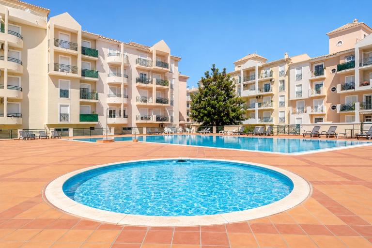 Solario da Praia holiday apartment - B&B Armação de Pêra