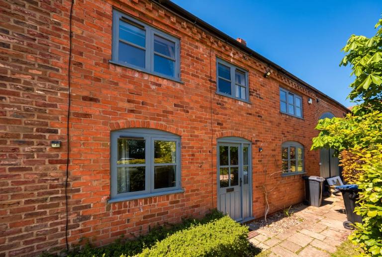The Welford Cottages, Farm Estate near Stratford-upon-Avon - B&B Binton