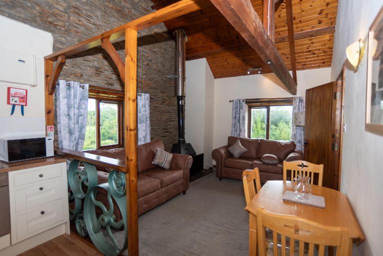 Treetop View - Old Mill Cottages - B&B Ilfracombe