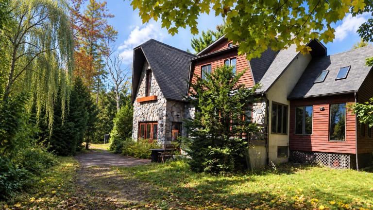 Amis des Laurentides - B&B - Ferienwohnung Saint-Sauveur-des-Monts