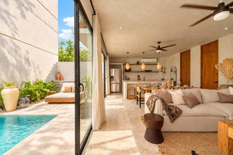 Seremonia Villa with Rooftop Pool & Beach Club Access - B&B Tulum