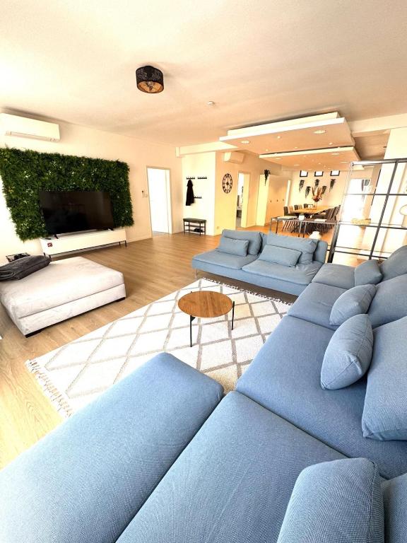NIRO I Design XXL Loft, Zentral, Teilklima, Parkplatz - B&B Bensheim