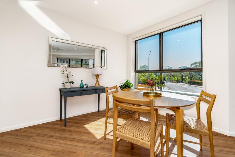Central 2BR Stylish Apt Located in Greenway - Hosted by Canstay - Chambres d'hôtes Tuggeranong
