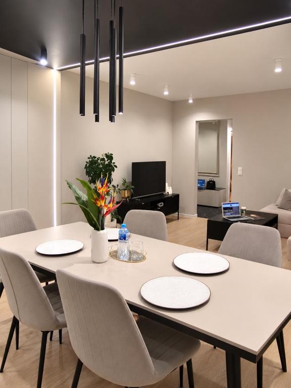 Apartment BEIGE 24h Parking Piekary Airport Katowice Pyrzowice - B&B Piekary Śląskie