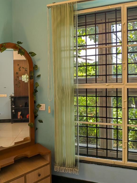 "Green Corner" by Thelazystay - B&B Mangaluru